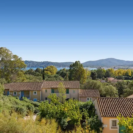 Les Parcs De Yourhosthelper Apartment